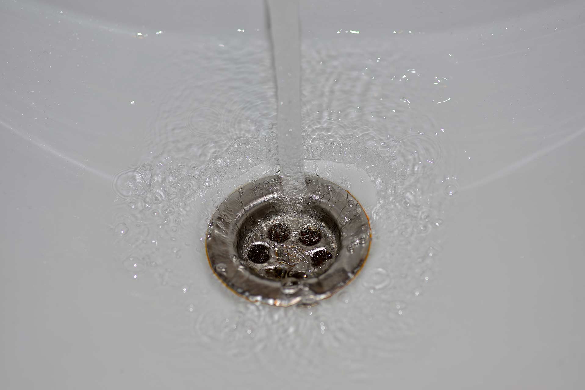 A2B Drains provides services to unblock blocked sinks and drains for properties in Ponteland.